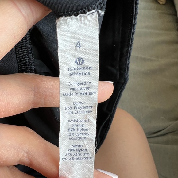 Lululemon Mesh Black Shorts, size 4 - Picture 3 of 3